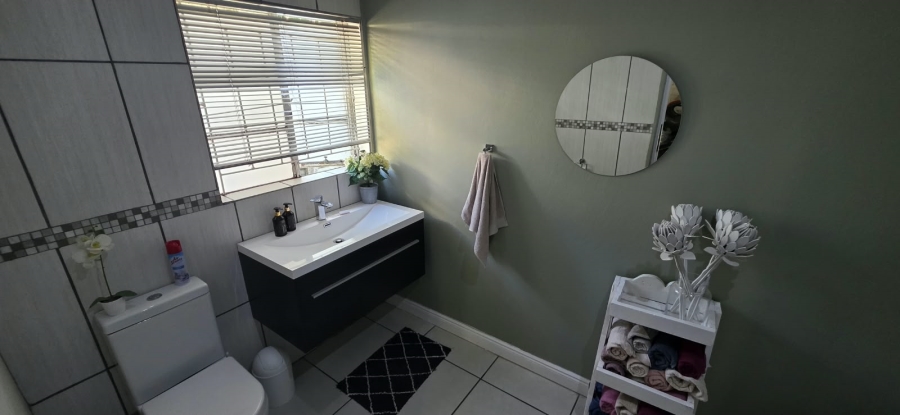6 Bedroom Property for Sale in Parys Free State